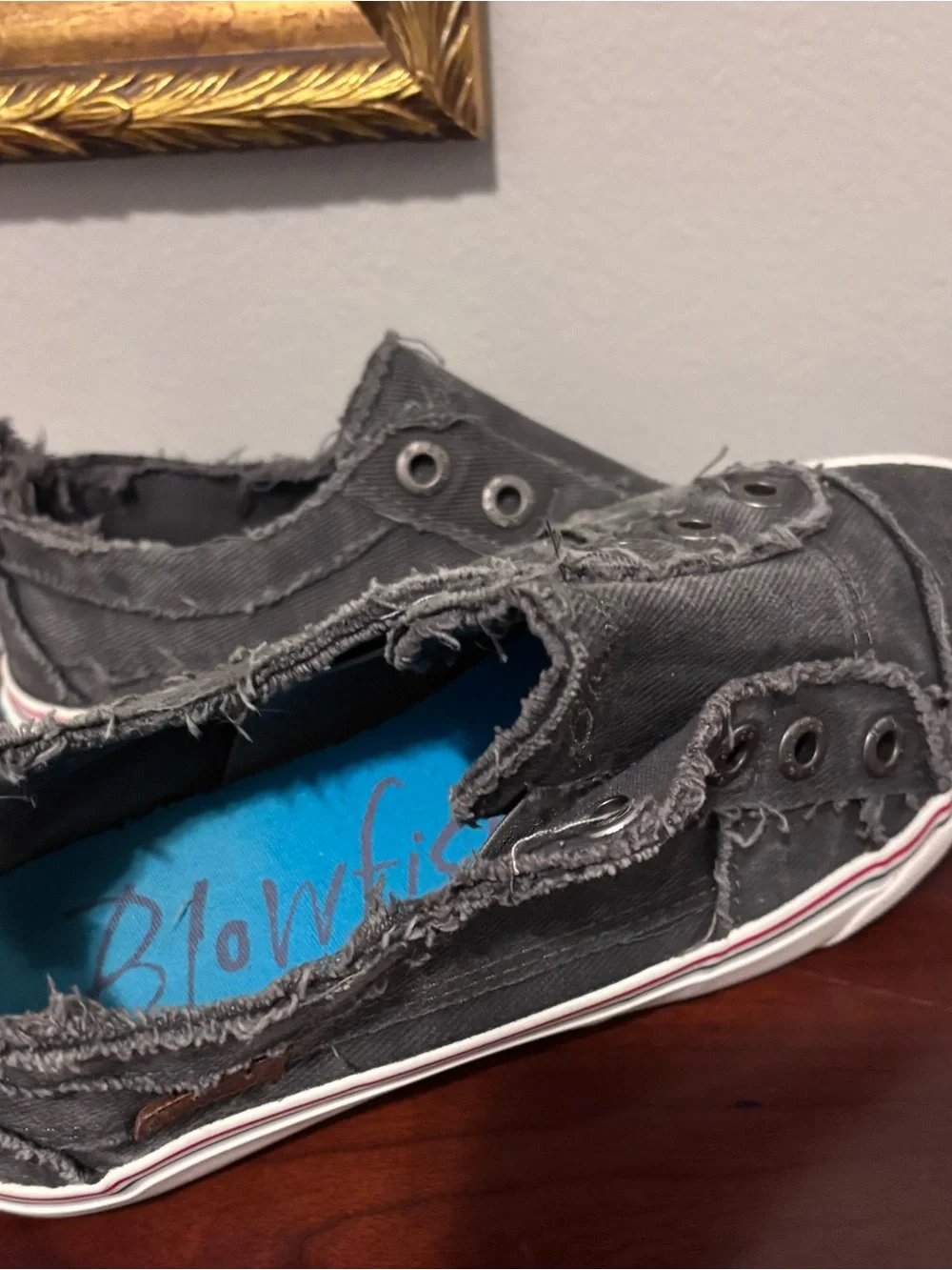 Casual Slip-On Blowfish Malibu Distressed grey/blue Canvas Sneakers